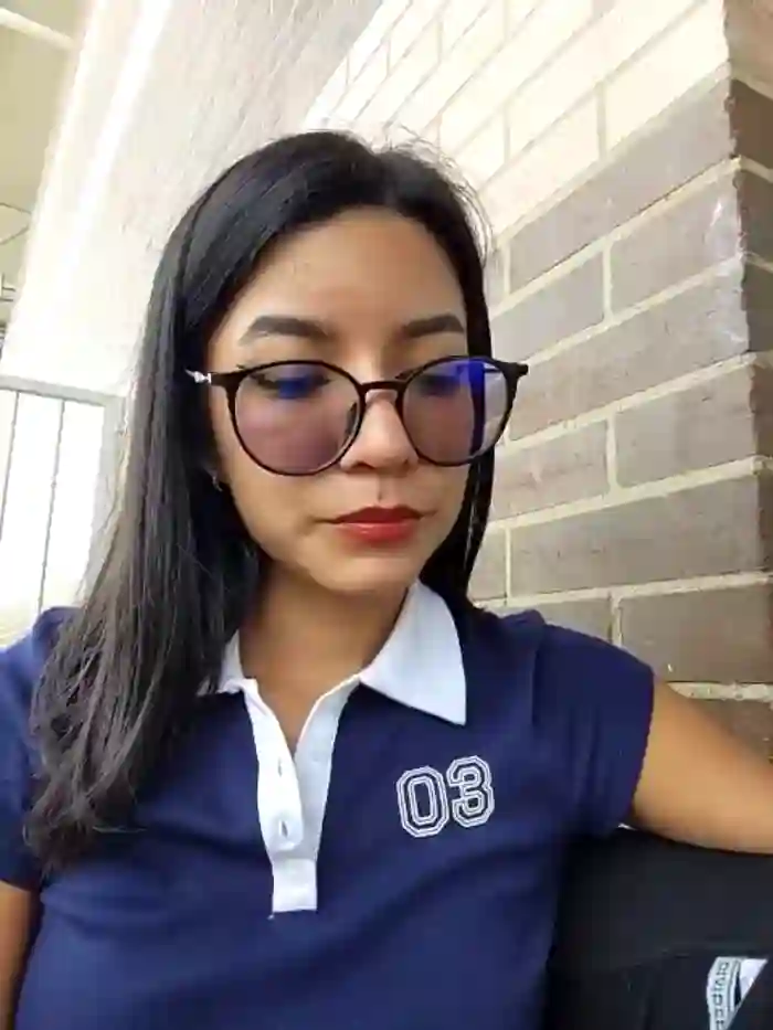 Pretty_roxxyy