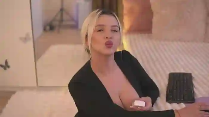 VictoriaMorrone