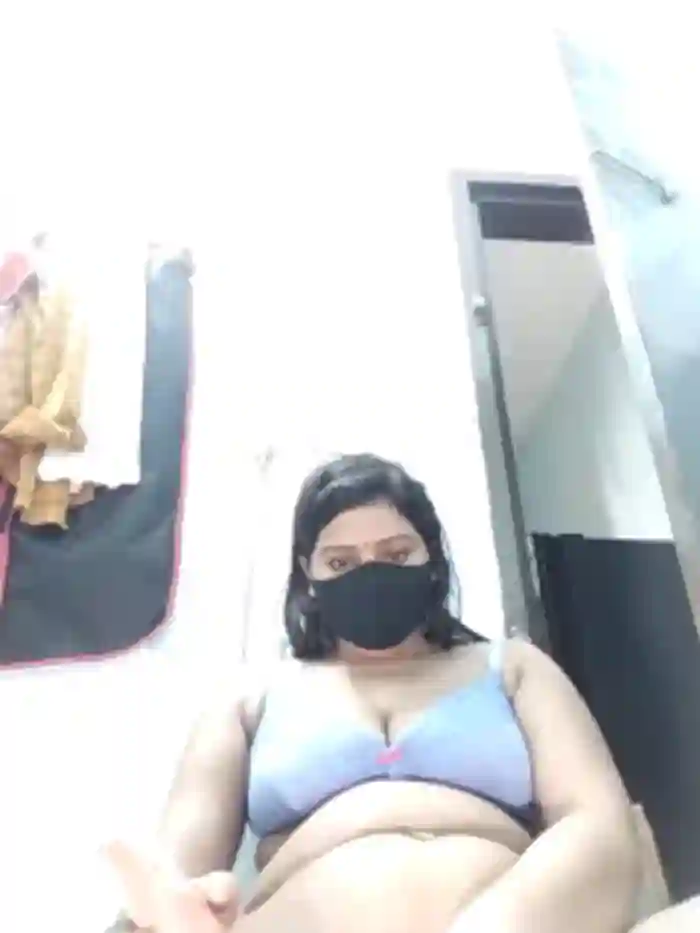 Cute-Priya59