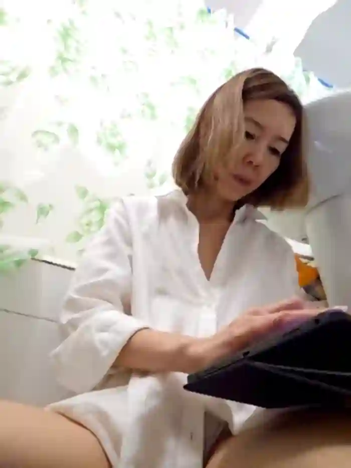 _-_____________________-_