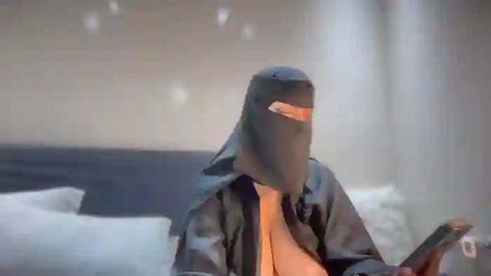 jyjyelamira
