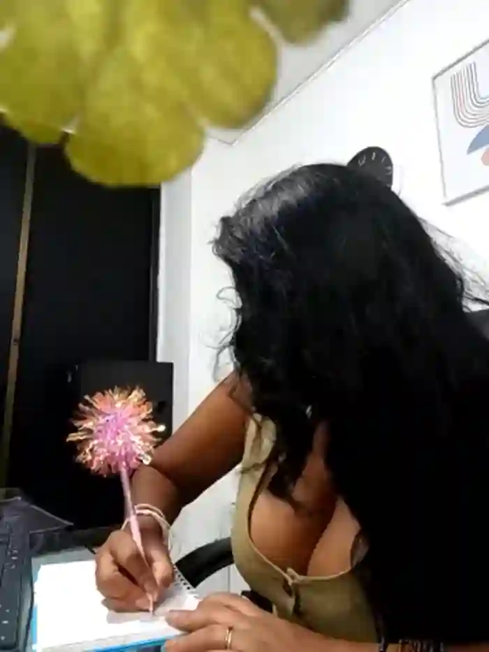ashley69_brown