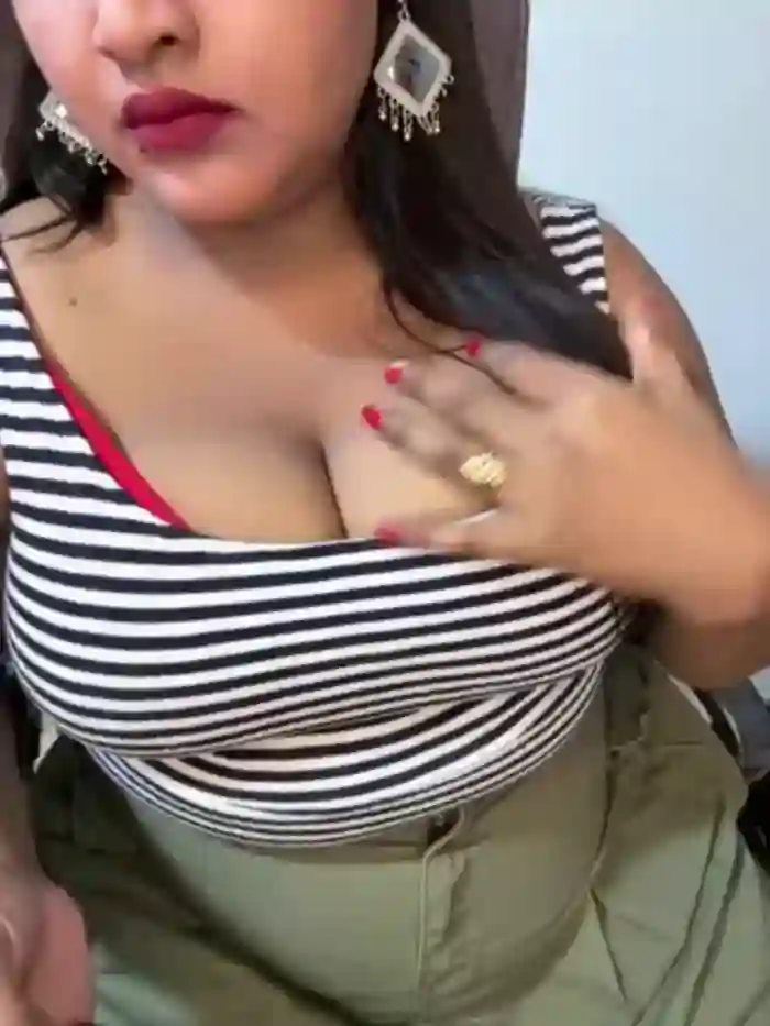 Ayesha_mahi