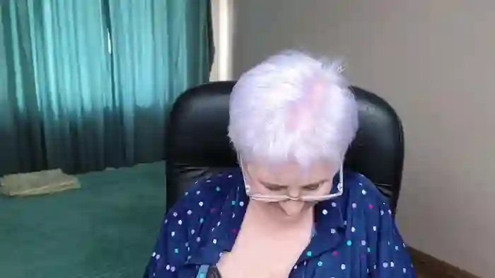 Sandra_Snowflake