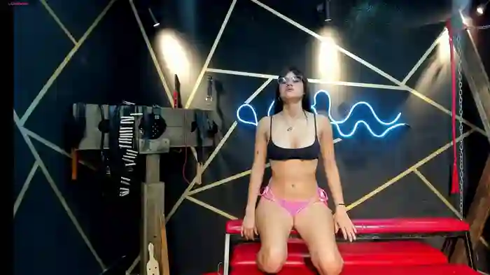 VantablackPLUS_BDSMfetish