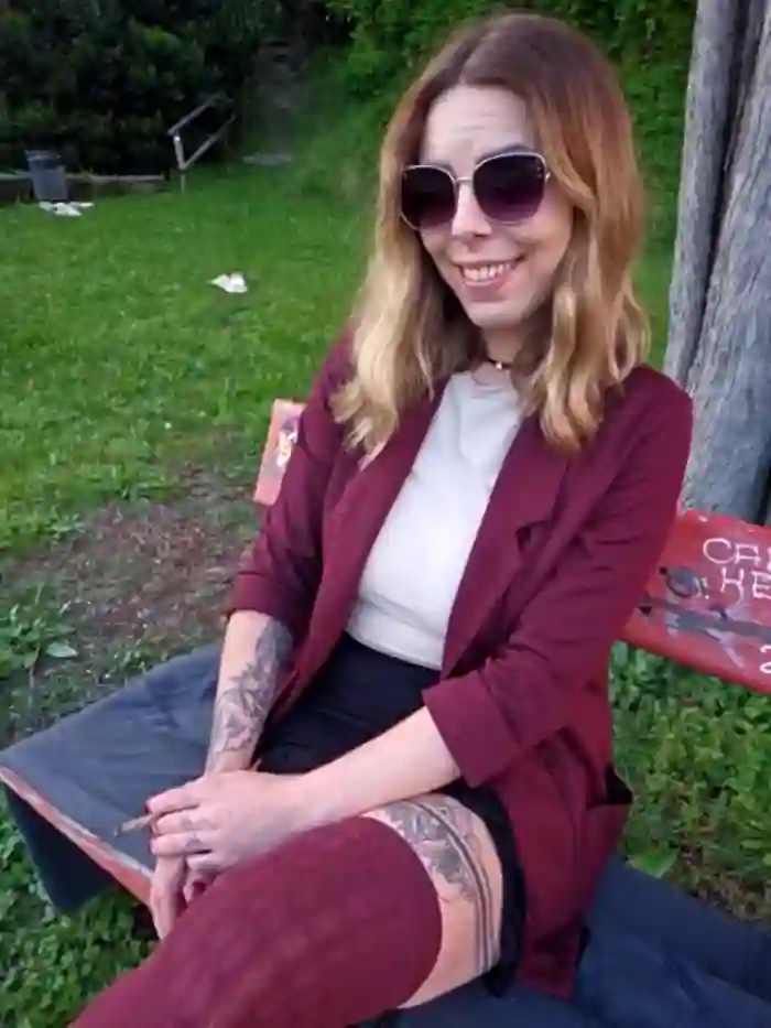 Mia_Railey