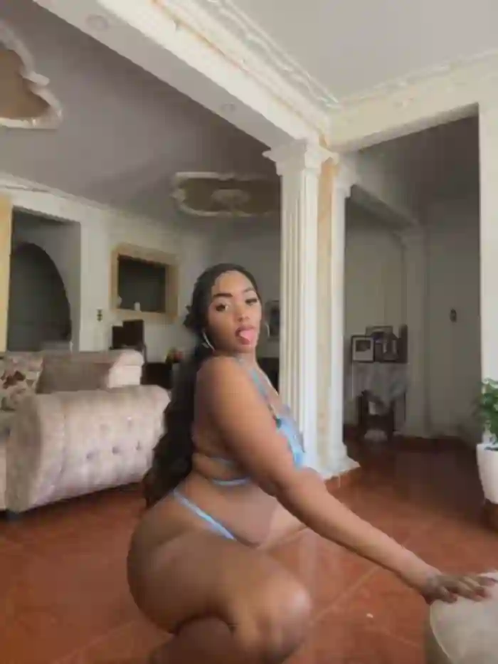 MonicaSex_