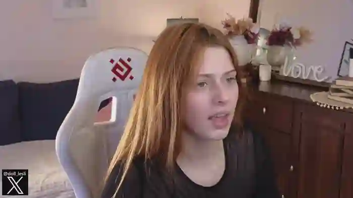 doll_lesli