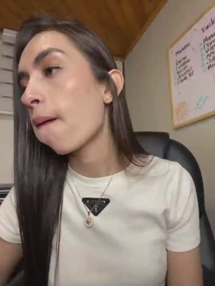 Alejandraa_pinkk_