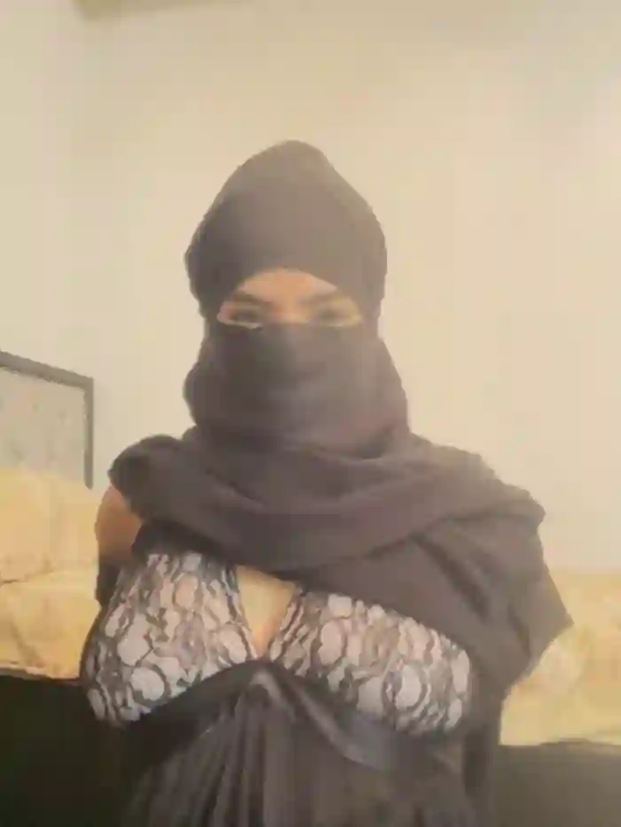 Hijabi_HotGirls