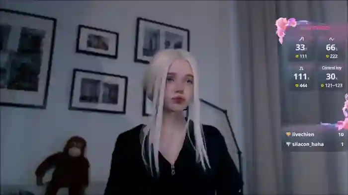 mili_coy