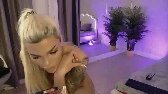shayblonde