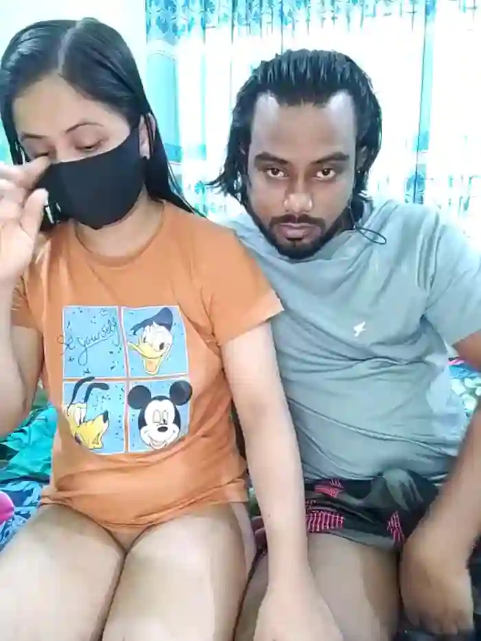Younger_Couples
