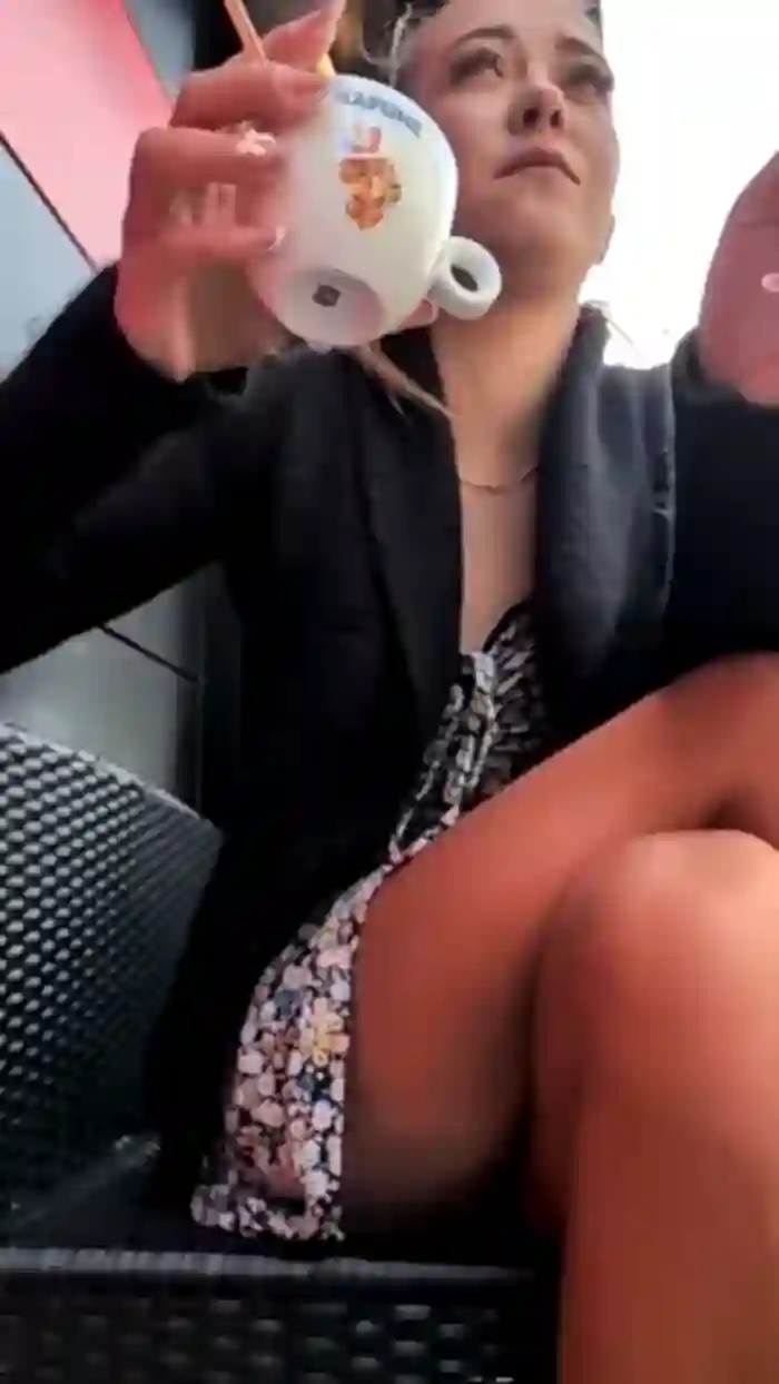 Risky_girl23