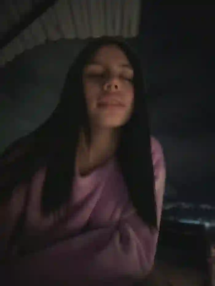 Laura-Khalifa