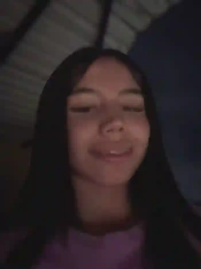 Laura-Khalifa