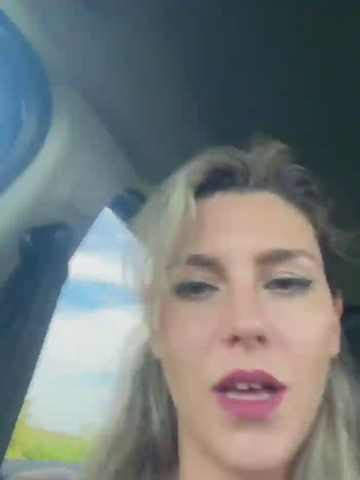 nicole_98