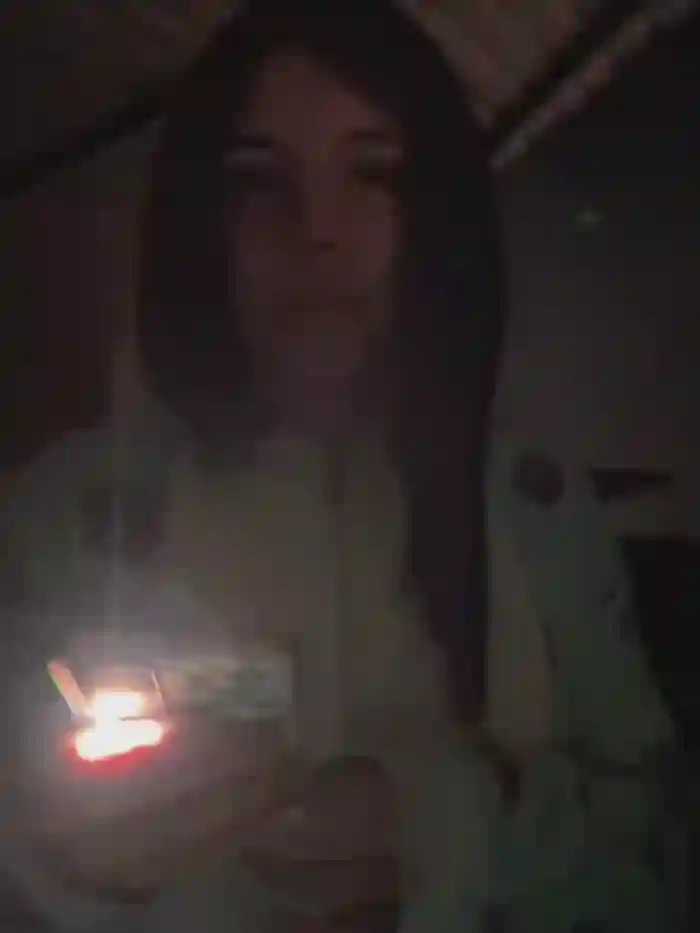 Laura-Khalifa