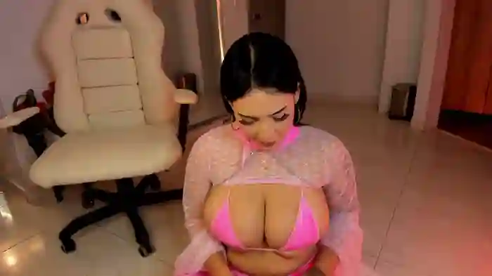 MiaAdams21