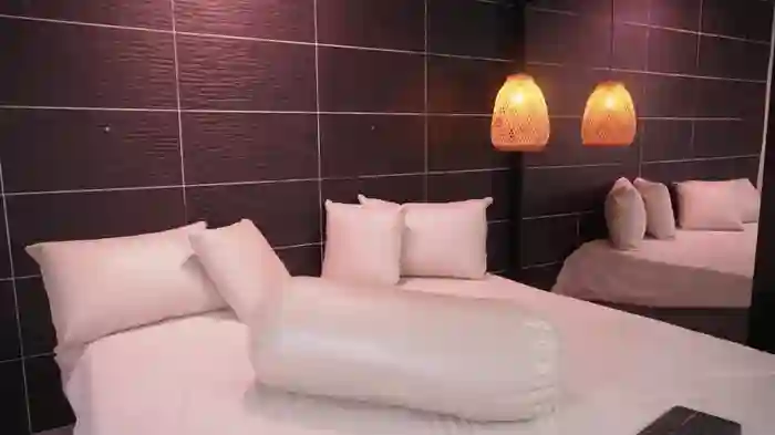 Bella_TS_