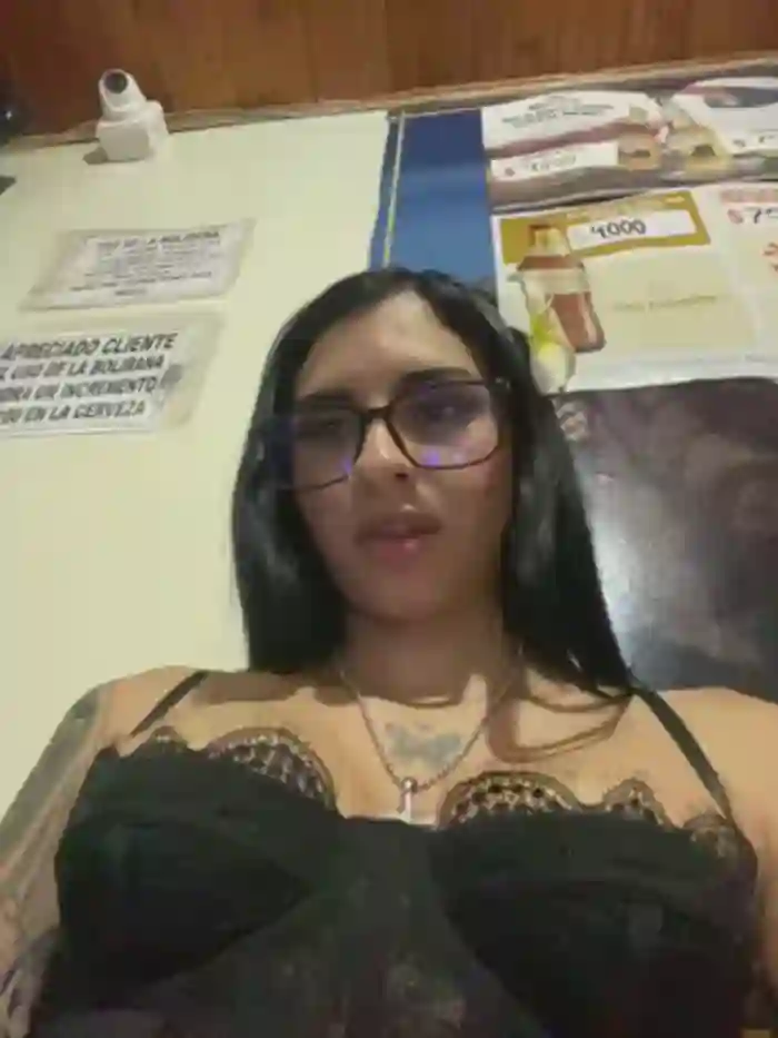 Hilary_pinkk