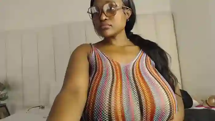 Bustygoddess32