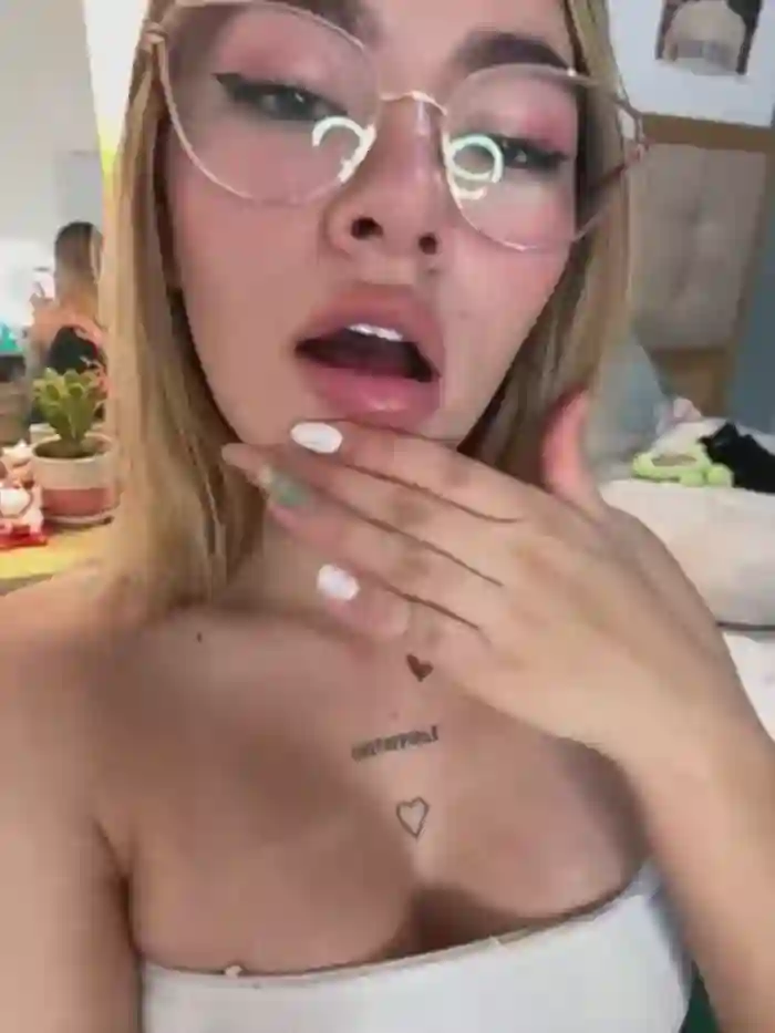 Your_Honeey
