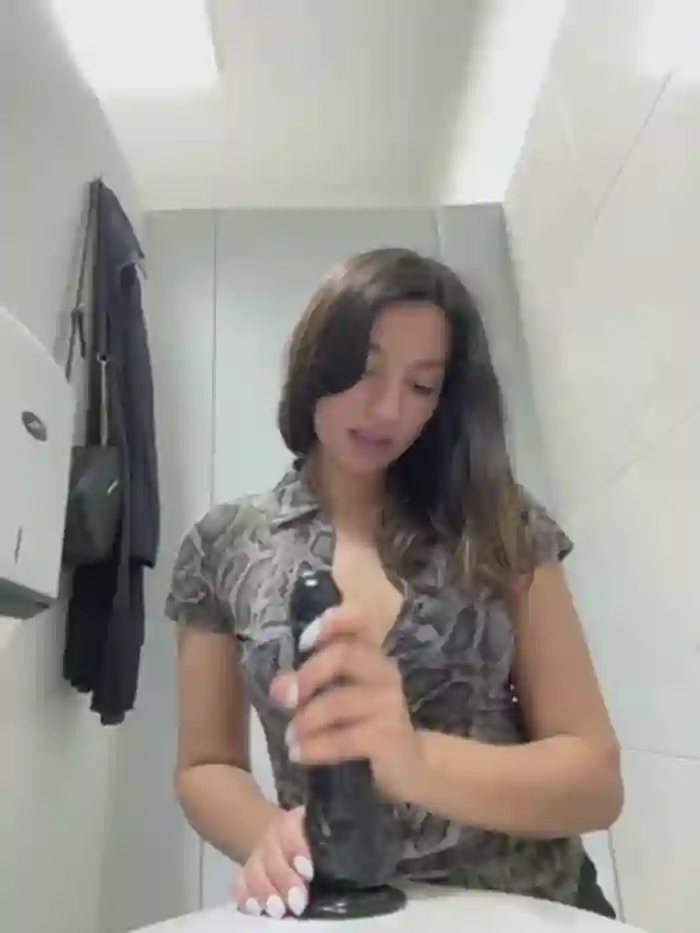 _MiaQueen_