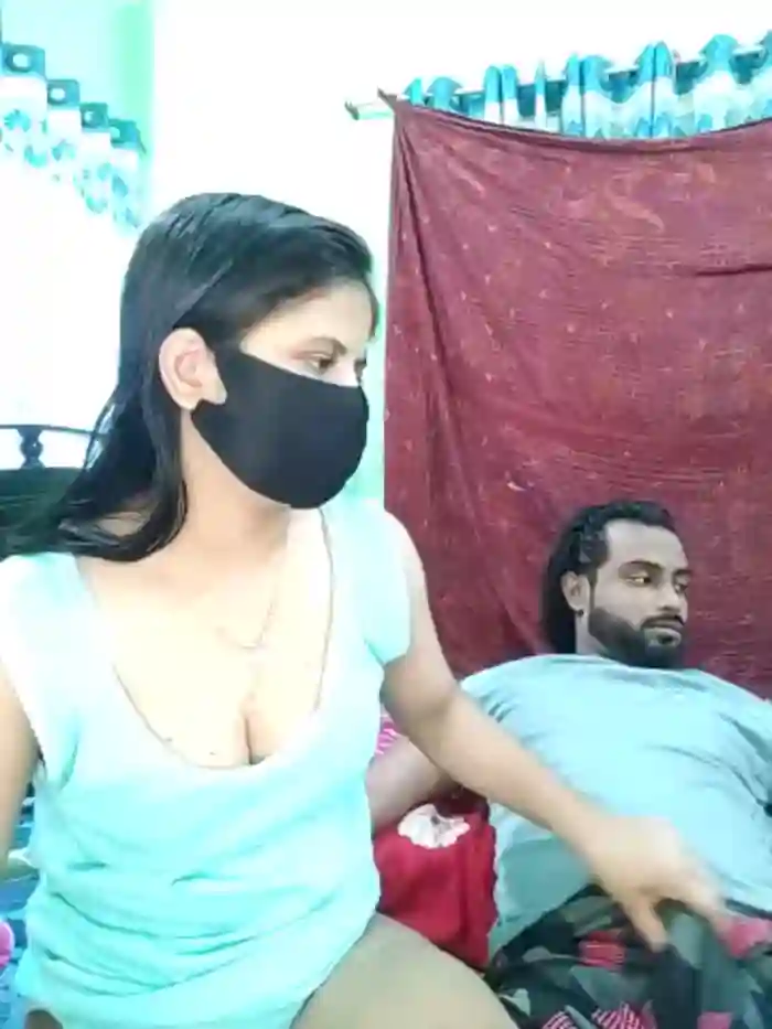 Younger_Couples