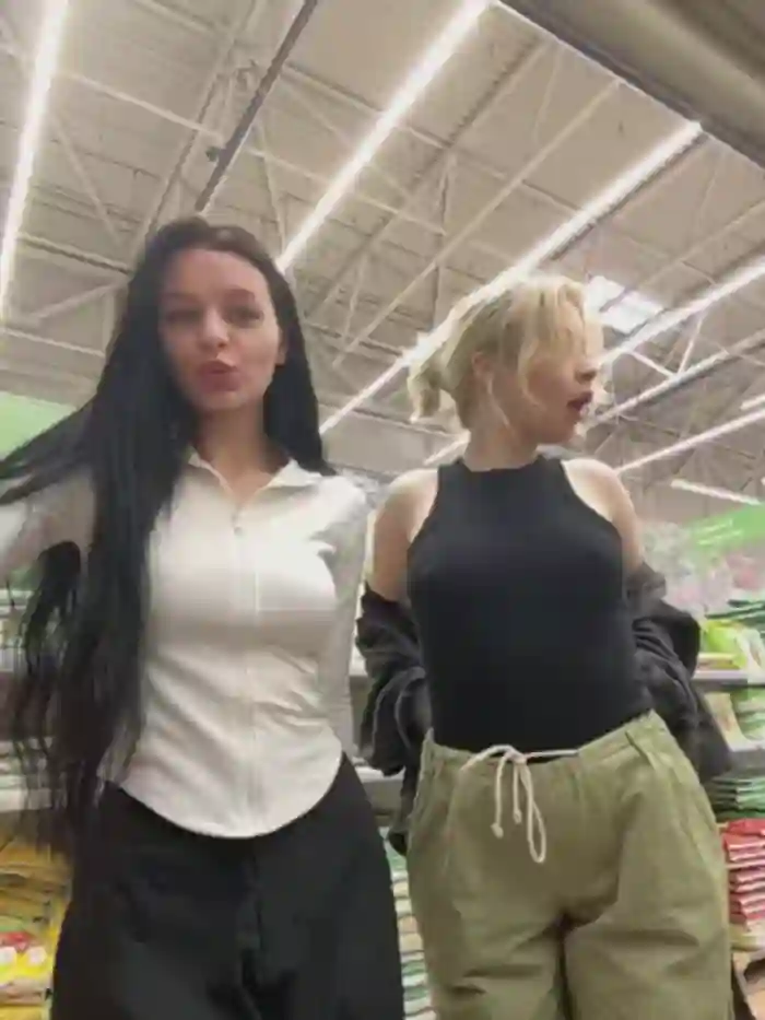 Cum_girlss