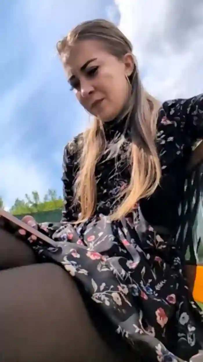Risky_girl23