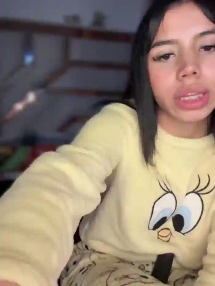 Laura-Khalifa
