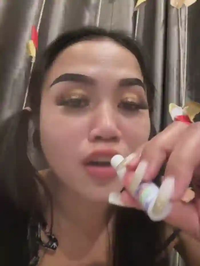 Bella_nasty69