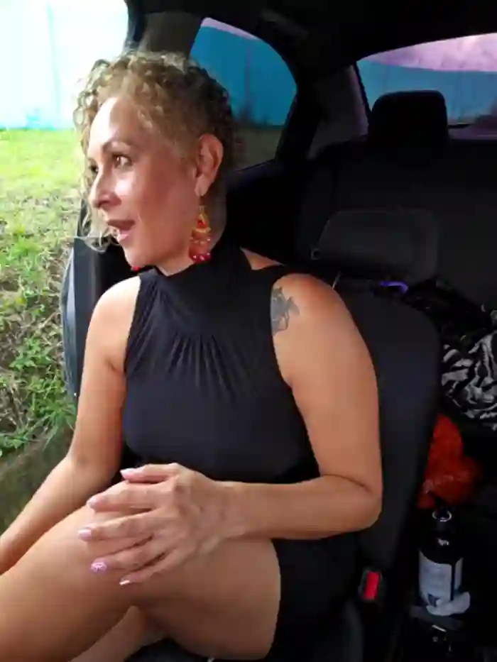pareja_milf_and_young