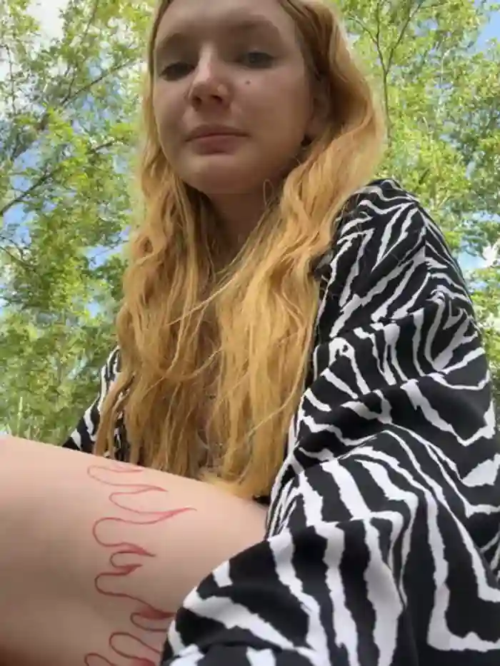 AmmyHot