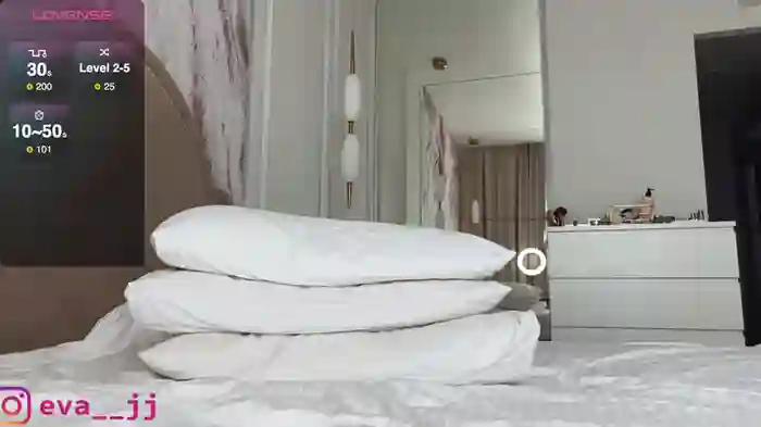 Eva_JJ