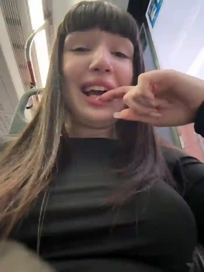 Sophie_Avory