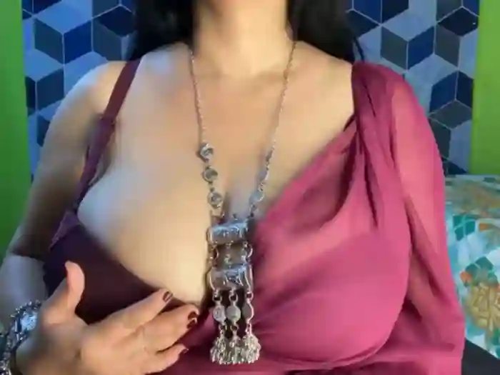 Aishwarya_101_