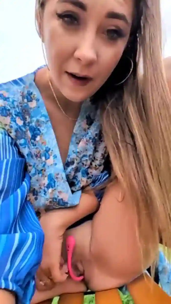 Risky_girl23