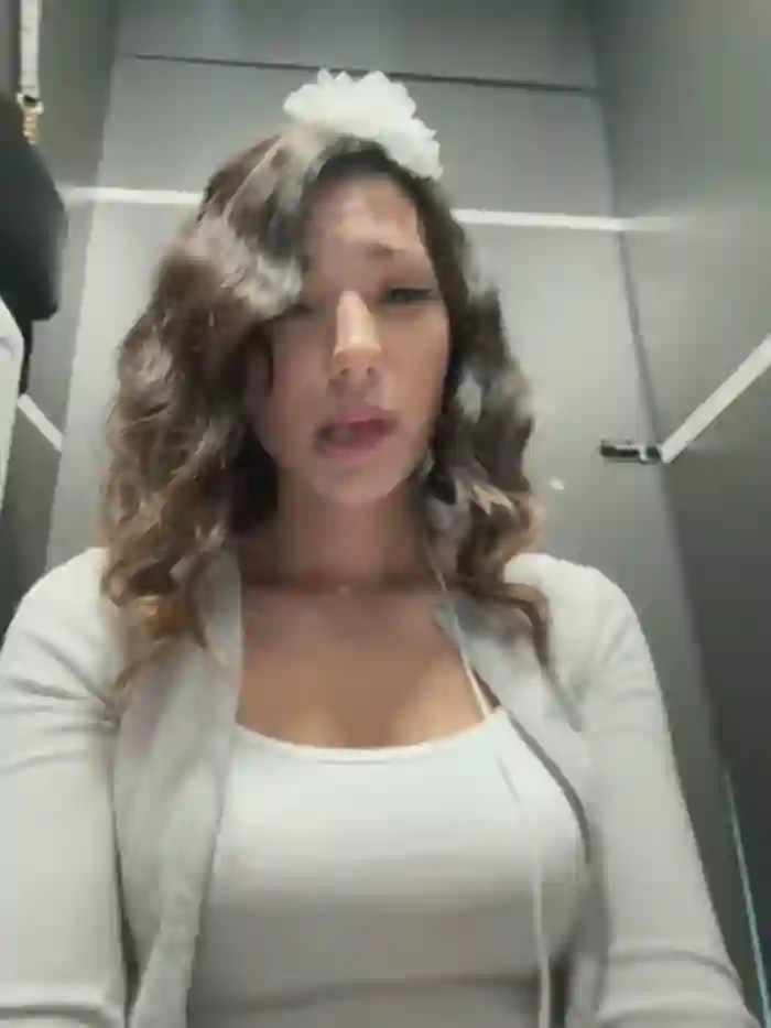 _MiaQueen_