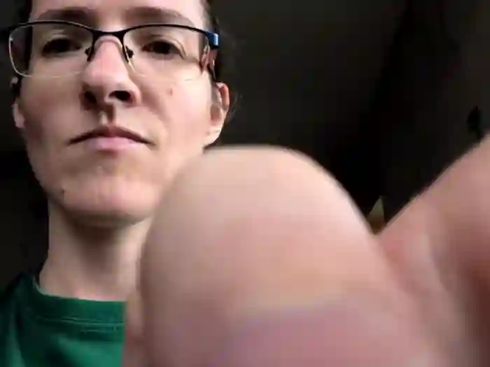 Milky_hairy_mommy