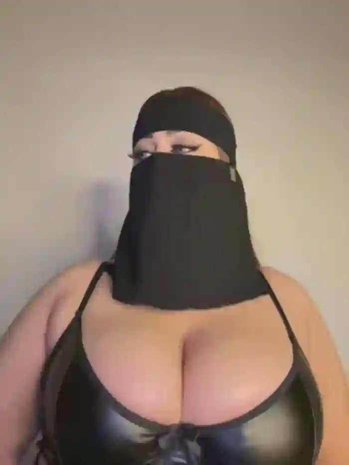 QueenDina777