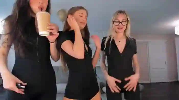 hannah_x_x_