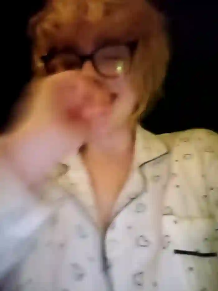 mcjbgfhjghiiiiujfyf
