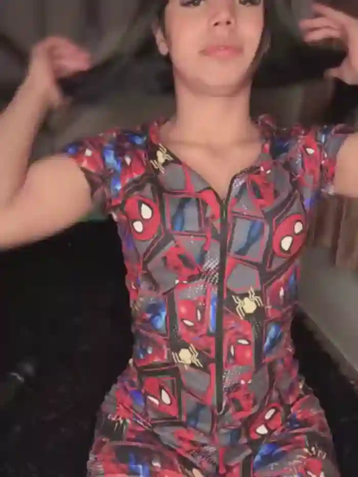 Laura-Khalifa