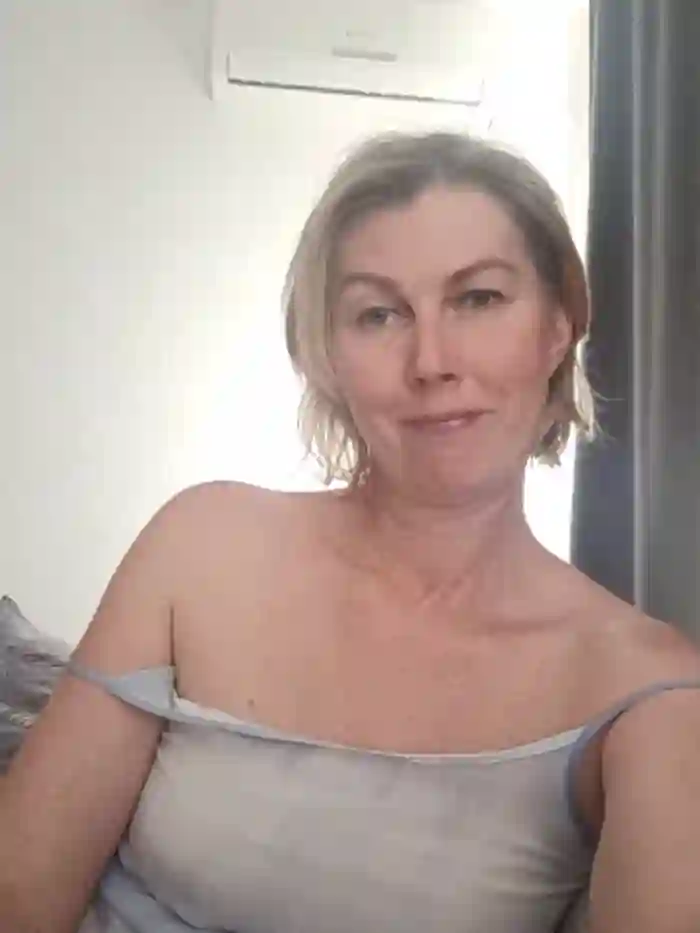 stellahere8