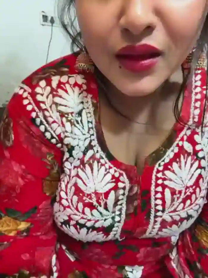 Ayesha_mahi
