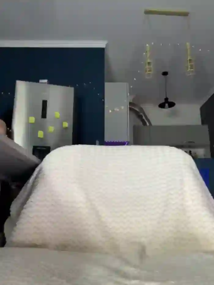 NickiLike