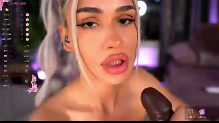 Serene_Sophiex