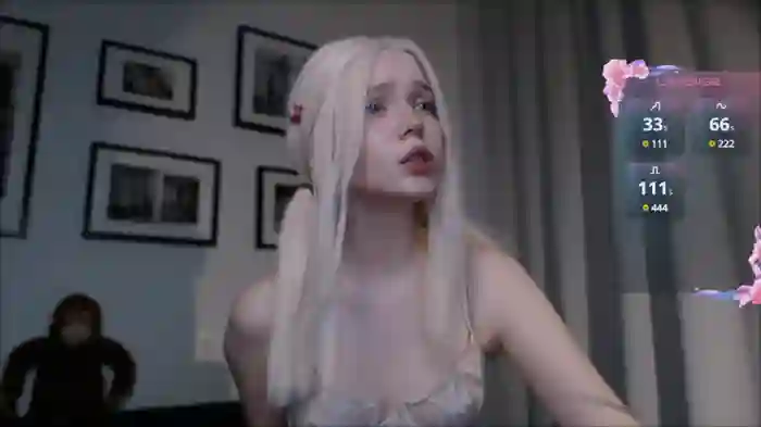 mili_coy